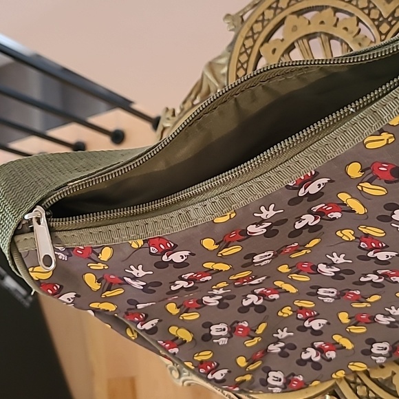 Bag.mikey mouse - Picture 4 of 4